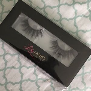 Lilly lashes in mink Miami